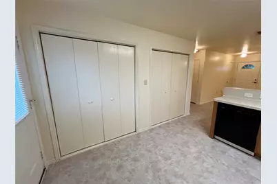 13023 Pleasant Valley Drive, Rosharon, TX 77583 - Photo 7