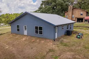 90 Hideaway Dr, Coldspring, TX 77331 - Photo 5