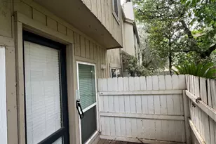 2100 Tanglewilde St, Houston, TX 77063 - Photo 11