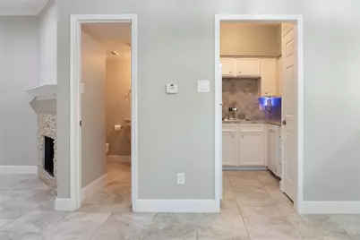 2100 Tanglewilde Street #455, Houston, TX 77063 - Photo 13