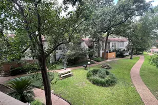 2100 Tanglewilde St, Houston, TX 77063 - Photo 31