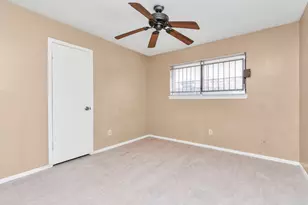 1315 Twining Oaks Ln, Missouri City, TX 77489 - Photo 13