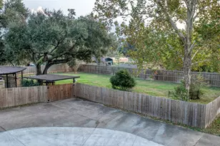 2502 Rhapsody Rd, Brenham, TX 77833 - Photo 25