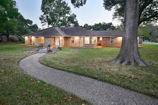 2502 Rhapsody Rd, Brenham, TX 77833 - Photo 7