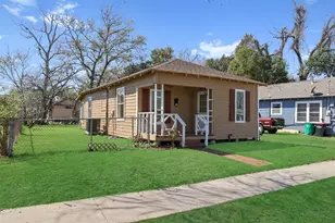 119 E Fayle St, Baytown, TX 77520 - Photo 1