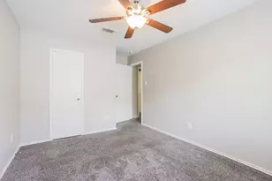2911 Cypress Island Dr, Houston, TX 77073 - Photo 9