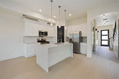 3839 Noah Street #A/B, Houston, TX 77021 - Photo 7