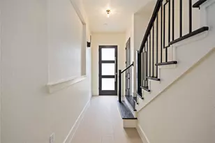 3839 Noah St, Houston, TX 77021 - Photo 3