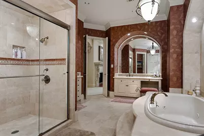 88 W Grand Regency Circle, The Woodlands, TX 77382 - Photo 39