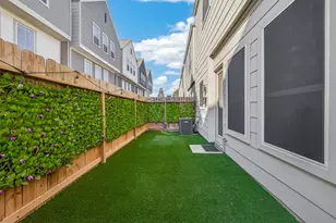 7707 Johanna Pk Dr, Houston, TX 77055 - Photo 45