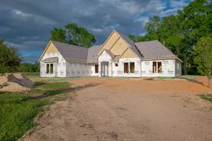 200 Seguin Dr, New Waverly, TX 77358 - Photo 3