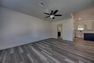 1311 Higgins St, Brenham, TX 77833 - Photo 17