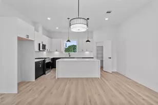 3510 Saltus St, Houston, TX 77003 - Photo 13
