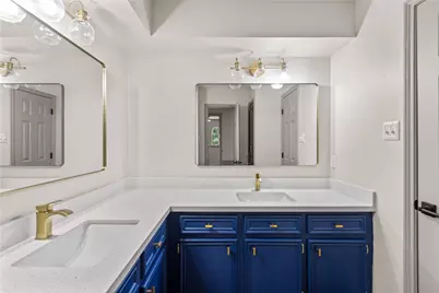 15727 Misty Hollow Drive, Houston, TX 77068 - Photo 25