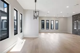 2235 Blalock Rd, Houston, TX 77080 - Photo 7