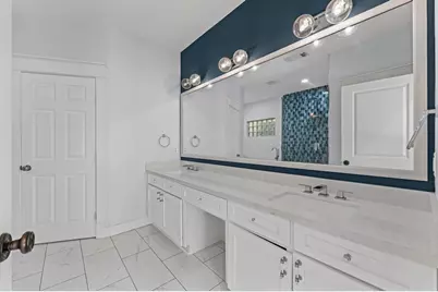 1534 Dorothy Street #A, Houston, TX 77008 - Photo 11