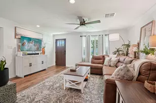 1702 16th Ave N, Texas City, TX 77590 - Photo 5