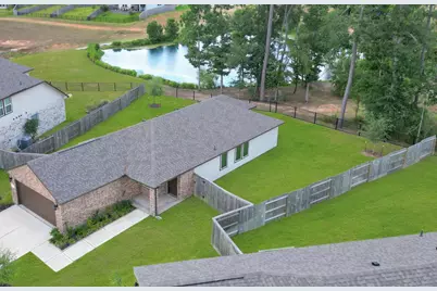 7002 Lauren Oak Drive, Conroe, TX 77304 - Photo 1