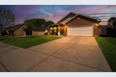 7414 Maczali Drive, Houston, TX 77489 - Photo 3
