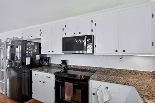 4022 Mason Dr, Galveston, TX 77554 - Photo 19