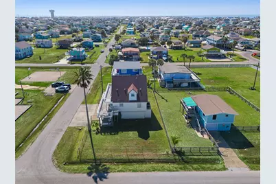 4022 Mason Drive, Galveston, TX 77554 - Photo 5