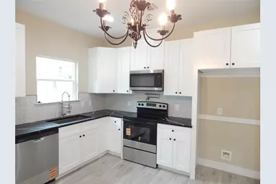 15119 Arrowhead Loop E Road, Willis, TX 77378 - Photo 11