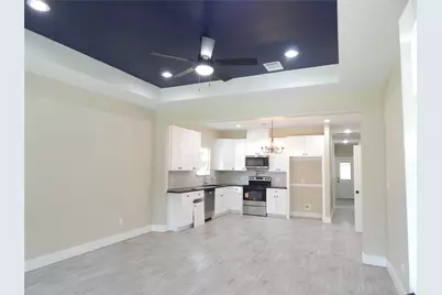 15119 Arrowhead Loop E Road, Willis, TX 77378 - Photo 5