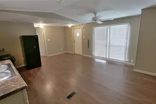 1815 Leaman Ave, Rosenberg, TX 77471 - Photo 5