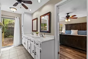 1626 Lake Bluff Dr, Seabrook, TX 77586 - Photo 9