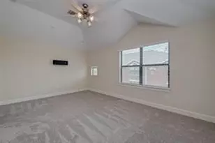 8715 Meadowcroft Dr, Houston, TX 77063 - Photo 13