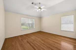 9714 Shadowglade Ct, Houston, TX 77064 - Photo 5