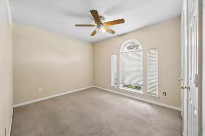 9714 Shadowglade Court, Houston, TX 77064 - Photo 7