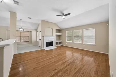 9714 Shadowglade Court, Houston, TX 77064 - Photo 3