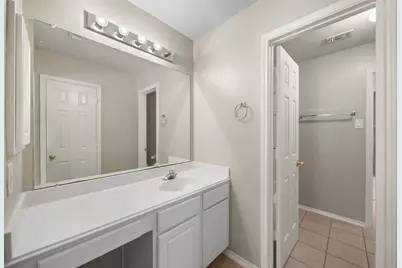 13711 Layton Hills Drive, Cypress, TX 77429 - Photo 33