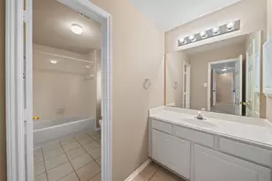 13711 Layton Hills Dr, Cypress, TX 77429 - Photo 27