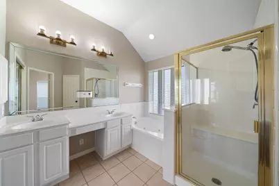 13711 Layton Hills Drive, Cypress, TX 77429 - Photo 19