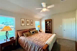 214 Pecos Dr, Huntsville, TX 77340 - Photo 23