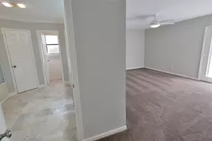 8003 Oakwood Forest Dr, Houston, TX 77040 - Photo 27