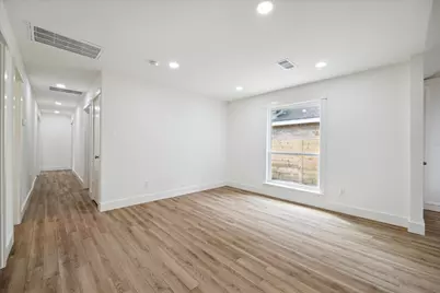 9319 Carousel Lane, Houston, TX 77080 - Photo 13