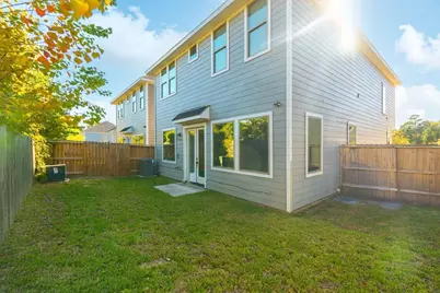 15038 Wunderlust Lane, Houston, TX 77069 - Photo 27