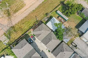 5902 Gardendale Dr, Houston, TX 77092 - Photo 27