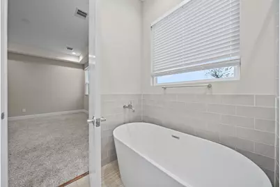 5902 Gardendale Drive #F, Houston, TX 77092 - Photo 13