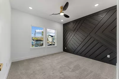 1010 Calvin Avenue #B, Houston, TX 77088 - Photo 17