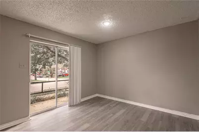 1228 Avenue O #B, Huntsville, TX 77340 - Photo 9