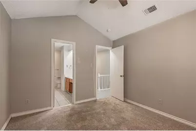 1228 Avenue O #B, Huntsville, TX 77340 - Photo 17