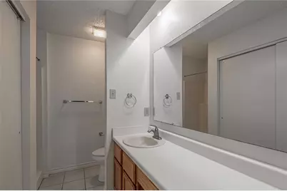 1228 Avenue O #B, Huntsville, TX 77340 - Photo 23