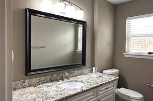 1766 Maux Dr, Houston, TX 77043 - Photo 11
