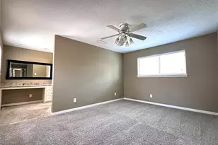 1766 Maux Dr, Houston, TX 77043 - Photo 13