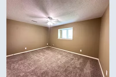 1766 Maux Drive, Houston, TX 77043 - Photo 9