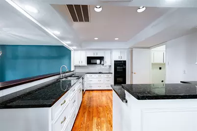 5918 San Felipe #11, Houston, TX 77057 - Photo 15